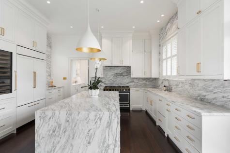 21 New Street Charleston SC 29401