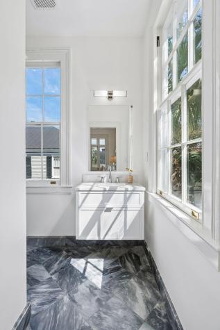 21 New Street Charleston SC 29401