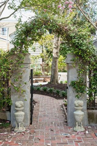 21 New Street Charleston SC 29401
