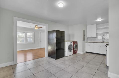 1904 Iris Street North Charleston SC 29405