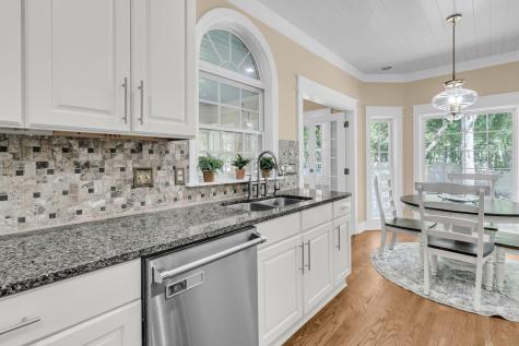 3708 Colonel Vanderhorst Circle Mount Pleasant SC 29466