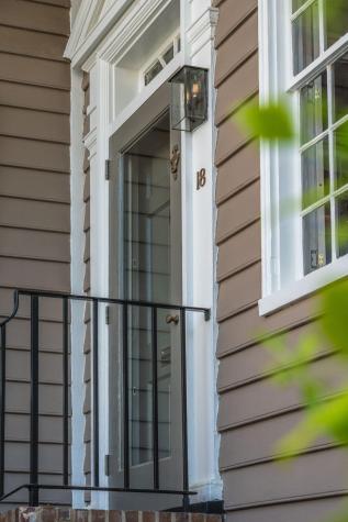 18 Water Street Charleston SC 29401