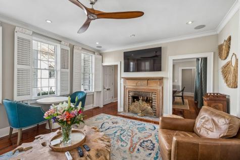 18 Water Street Charleston SC 29401