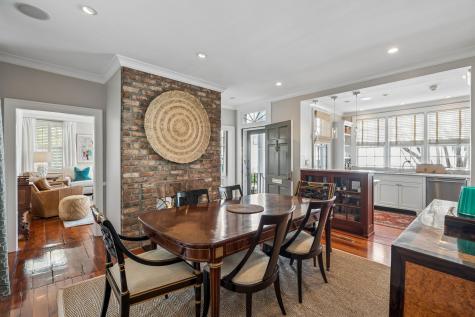 18 Water Street Charleston SC 29401