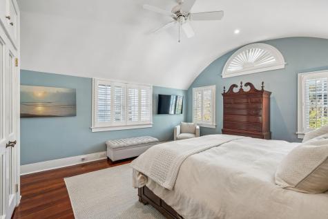 18 Water Street Charleston SC 29401