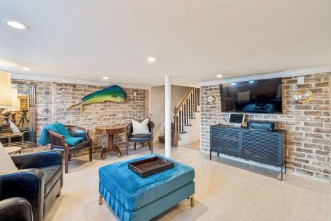 18 Water Street Charleston SC 29401