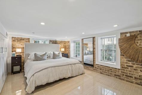 18 Water Street Charleston SC 29401