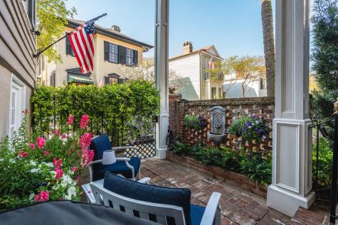 18 Water Street Charleston SC 29401