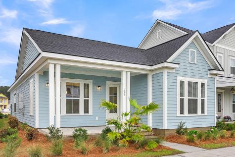 777 Blueway Avenue Summerville SC 29486