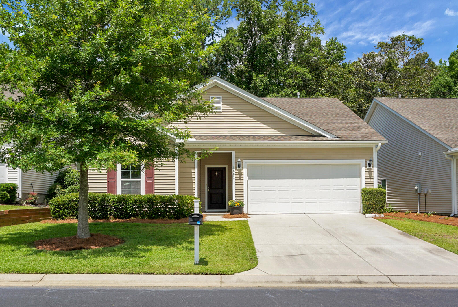 2681 Hanford Mills Lane North Charleston SC 29406