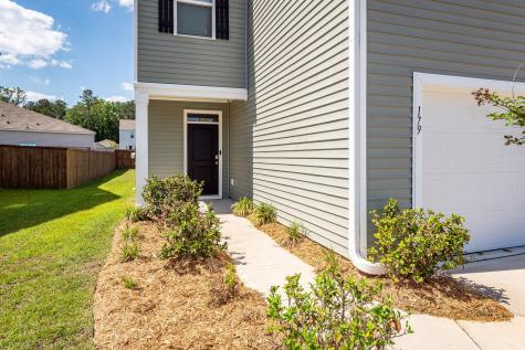 179 Cloverleaf Street Summerville SC 29483