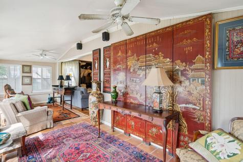 120 W Hudson Avenue Folly Beach SC 29439