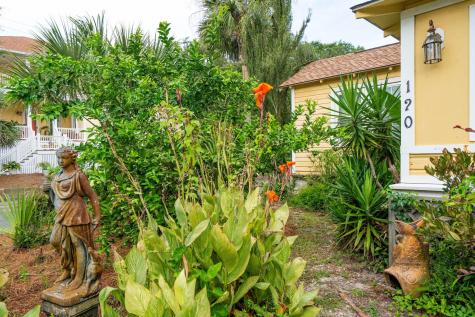 120 W Hudson Avenue Folly Beach SC 29439