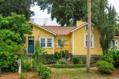 120 W Hudson Avenue Folly Beach SC 29439
