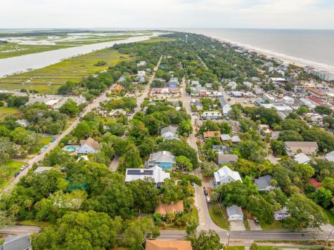 120 W Hudson Avenue Folly Beach SC 29439