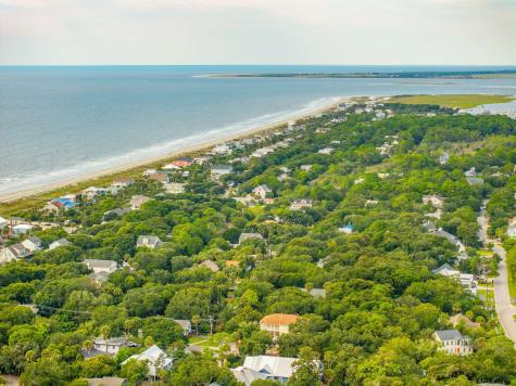 120 W Hudson Avenue Folly Beach SC 29439