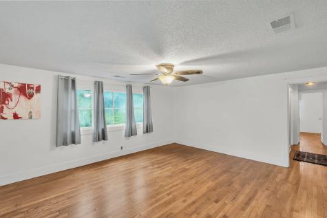 1507 Sumner Avenue North Charleston SC 29406