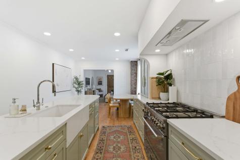 35 Moultrie Street Charleston SC 29403