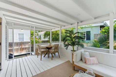 35 Moultrie Street Charleston SC 29403