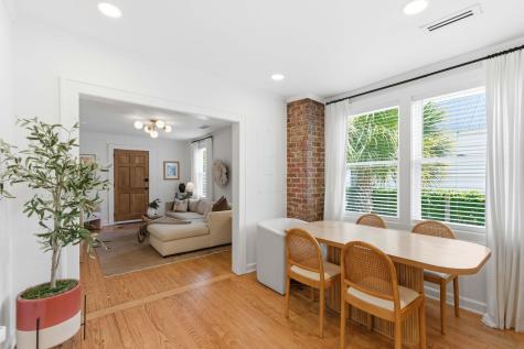 35 Moultrie Street Charleston SC 29403