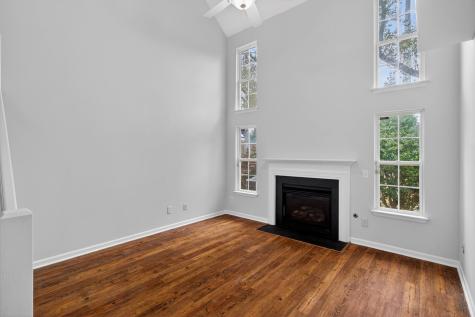 1004 Yellow Hawthorn Summerville SC 29483