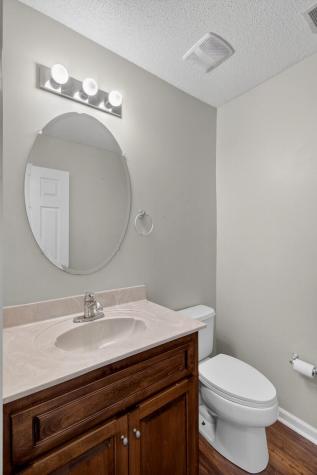 1004 Yellow Hawthorn Summerville SC 29483