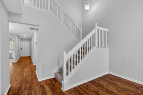 1004 Yellow Hawthorn Summerville SC 29483