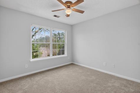 1004 Yellow Hawthorn Summerville SC 29483