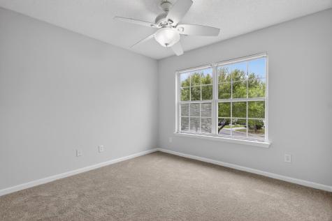 1004 Yellow Hawthorn Summerville SC 29483