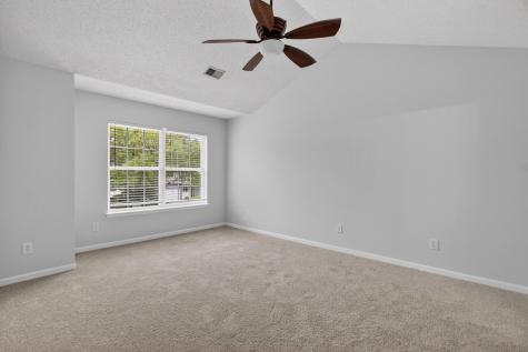 1004 Yellow Hawthorn Summerville SC 29483