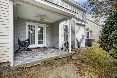 1004 Yellow Hawthorn Summerville SC 29483