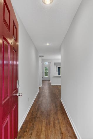 1004 Yellow Hawthorn Summerville SC 29483