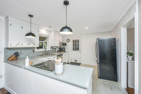 5310 Helene Drive North Charleston SC 29418