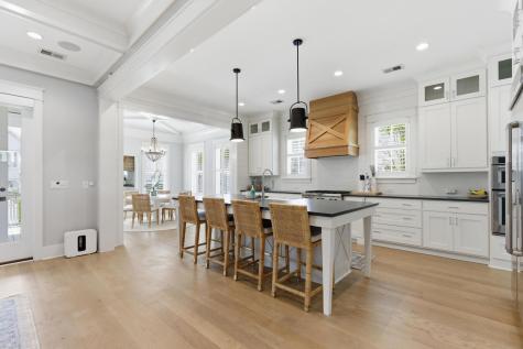 536 Lesesne Street Charleston SC 29492