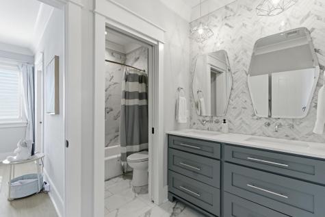 536 Lesesne Street Charleston SC 29492