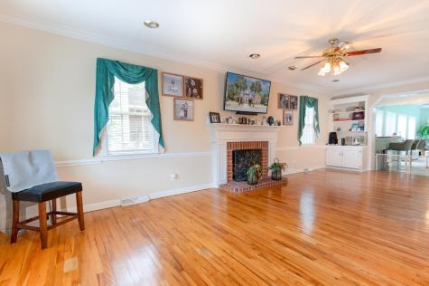2445 Vaucluse Road Charleston SC 29414