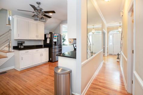 2445 Vaucluse Road Charleston SC 29414