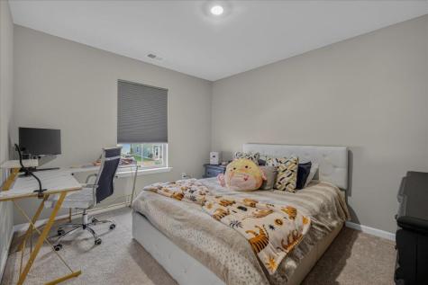 63 Red Bluff Street Summerville SC 29483