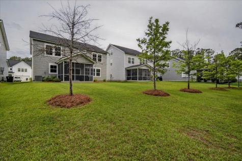 63 Red Bluff Street Summerville SC 29483