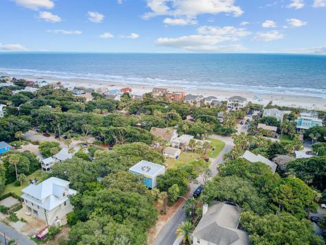 504 E Cooper Avenue Folly Beach SC 29439