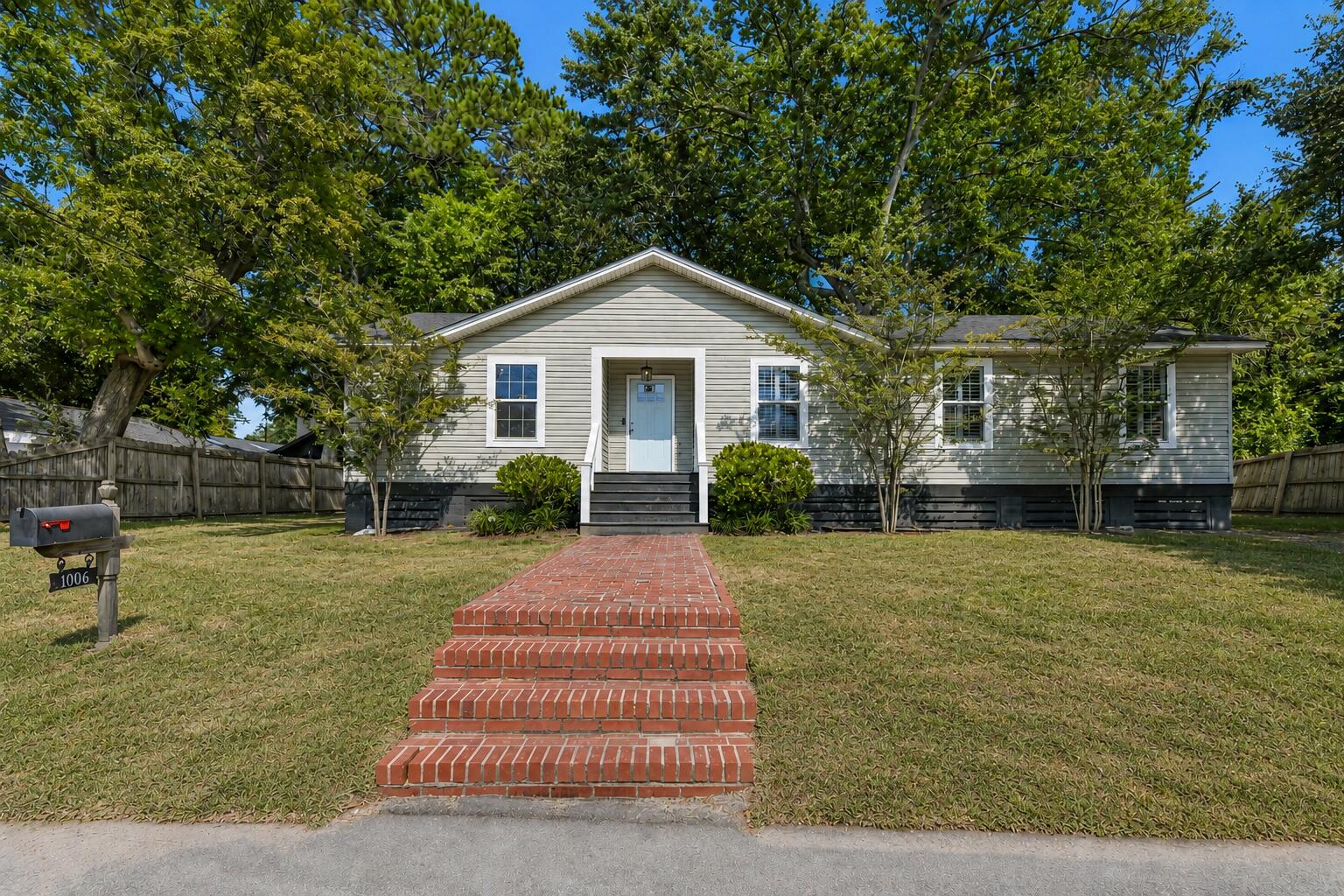 1006 Fiall Street Charleston SC 29407