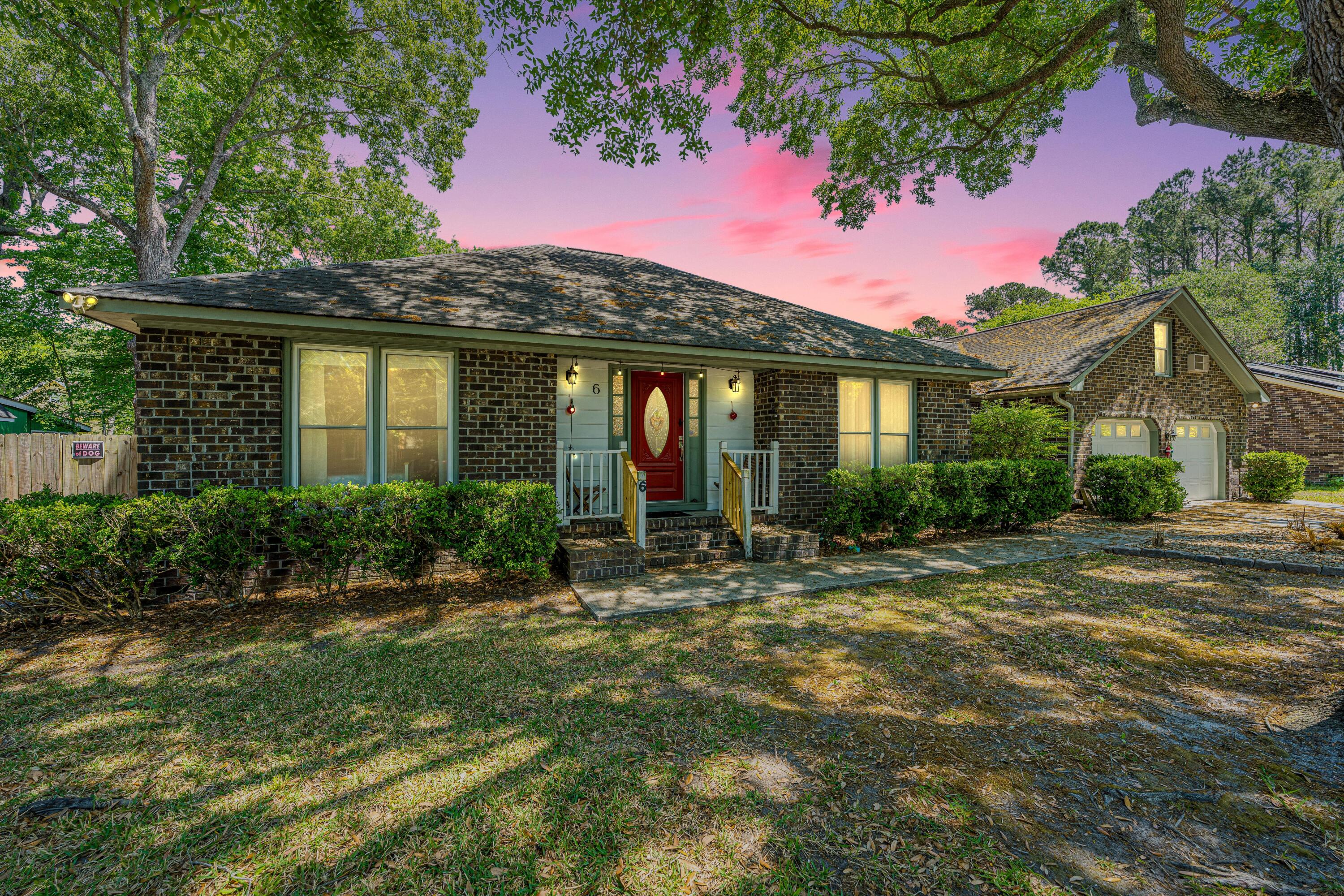 6 Hunters Forest Drive Charleston SC 29414