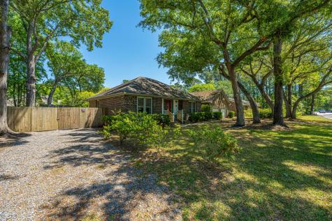 6 Hunters Forest Drive Charleston SC 29414
