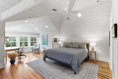 64 Lenwood Boulevard Charleston SC 29401