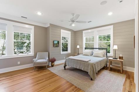 64 Lenwood Boulevard Charleston SC 29401