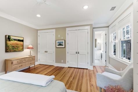 64 Lenwood Boulevard Charleston SC 29401