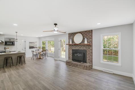 305 Mayfield Street Summerville SC 29485
