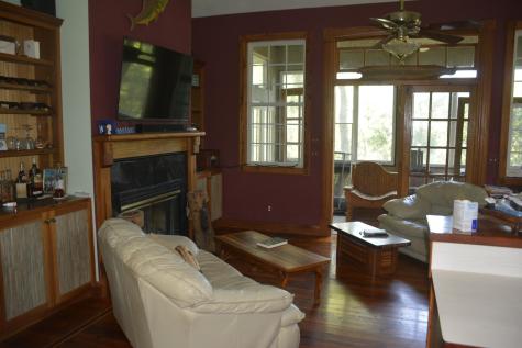 1042 Highway 174 Edisto Island SC 29438