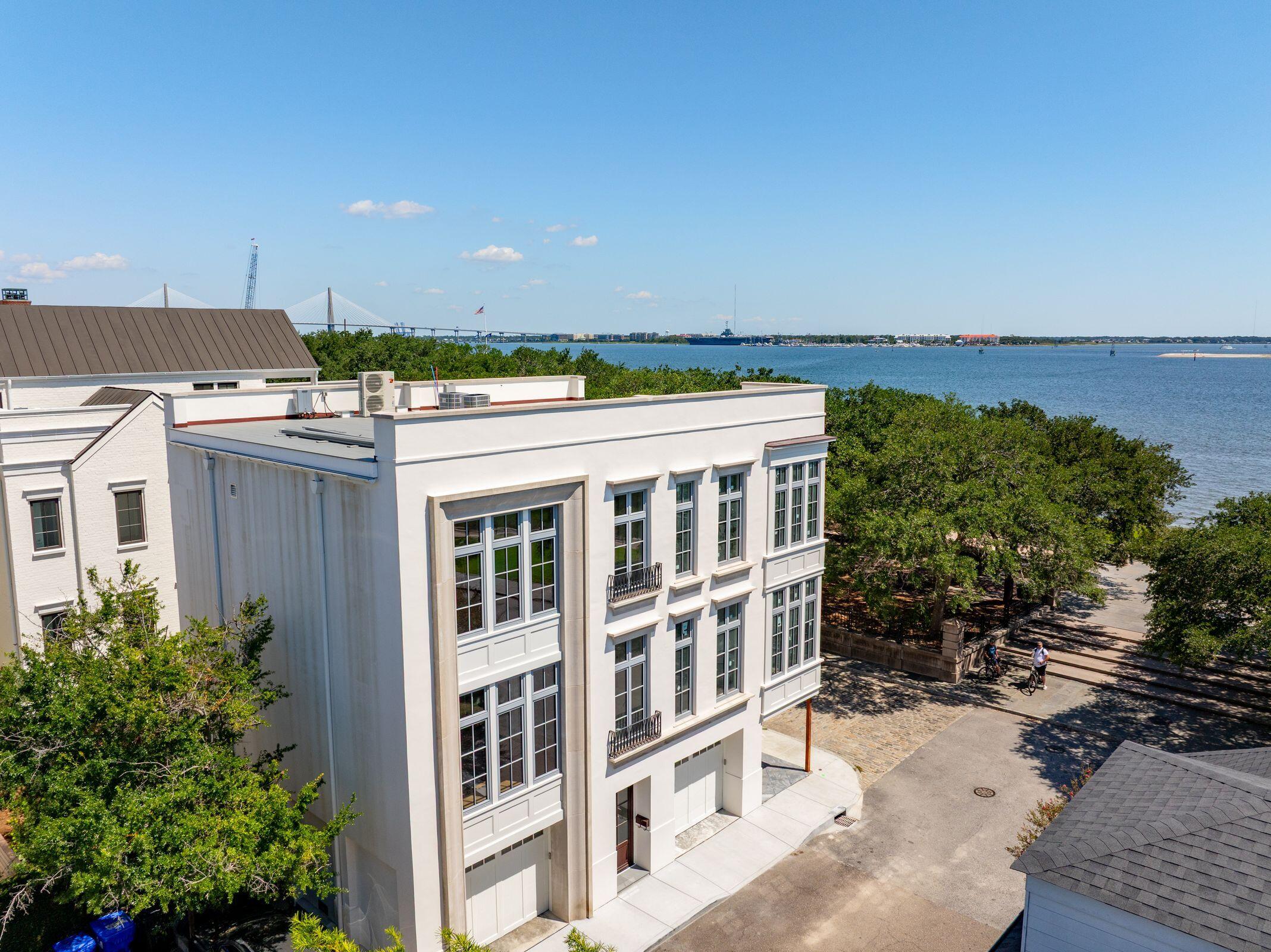 4 Exchange Street Charleston SC 29401