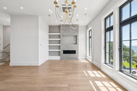 4 Exchange Street Charleston SC 29401